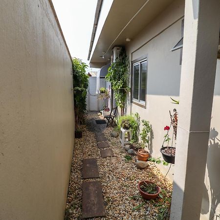 Suite Hospedagem Ohana Penha  Exterior photo